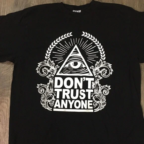 Pro Cali Men Black Tee Don't Trust Anyone Illuminati Eye Shirt Cotton 2XL Tall - Picture 2 of 8